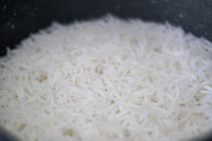 Fluffy cooked white basmati rice
